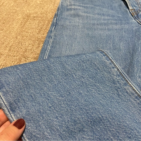 {Levi's} Wedgie Straight Fit Cropped Jeans ~ Size 24 - Picture 10 of 16